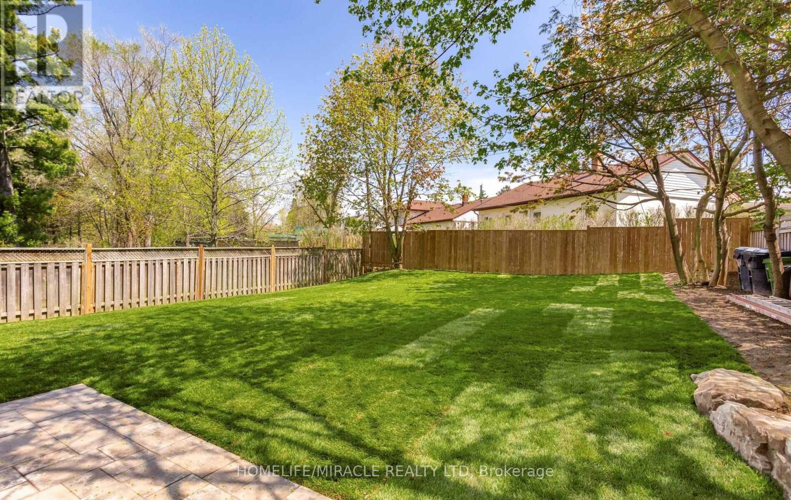 Photo 46 of 55 Adanac Drive, Toronto ON