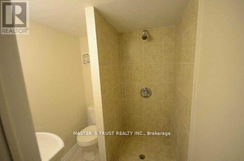 Photo 10 of 16 Landseer Road, Toronto ON