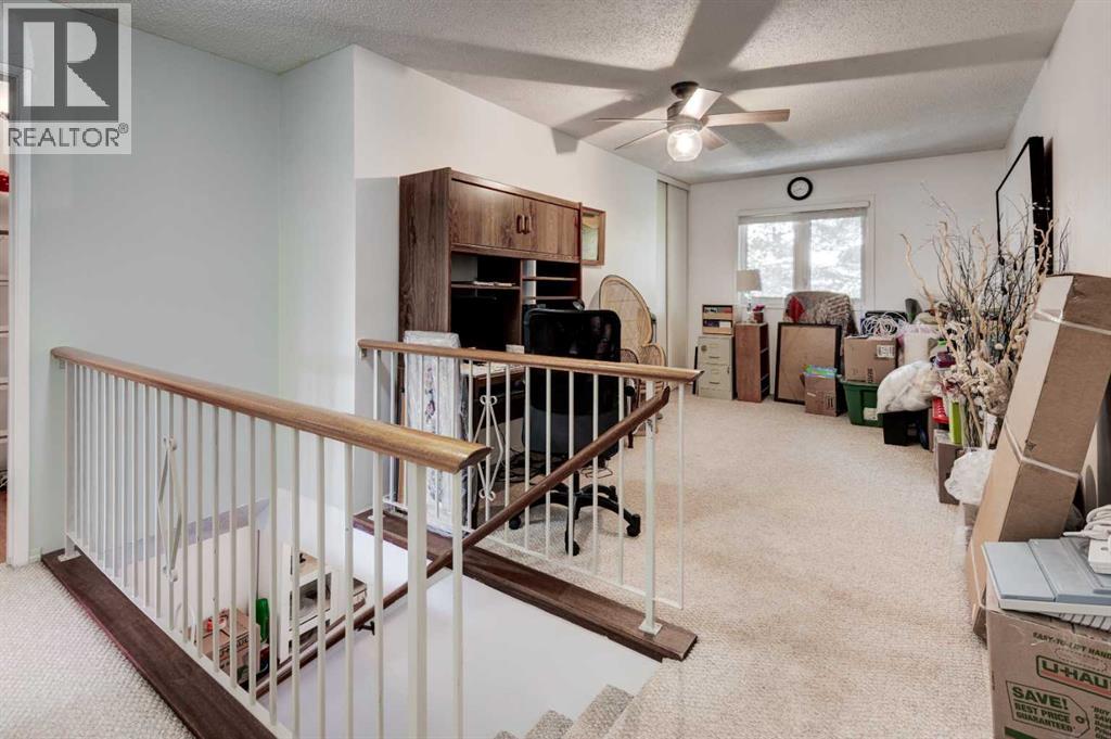 Photo 17 of 110 2300 Oakmoor Drive Sw, Calgary AB