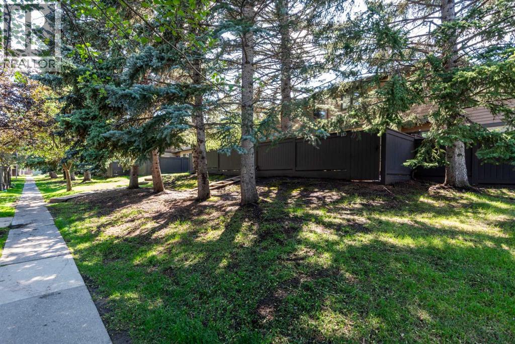 Photo 32 of 110 2300 Oakmoor Drive Sw, Calgary AB