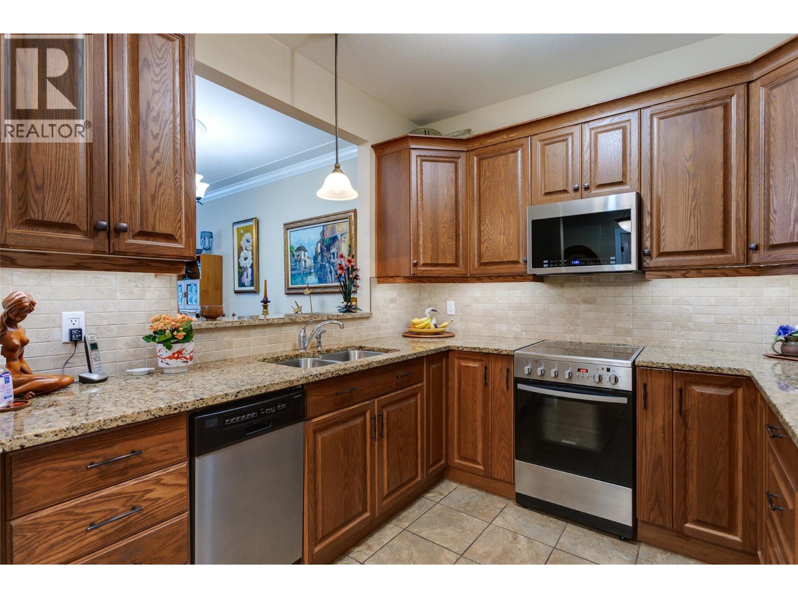 Photo 7 of 877 Klo Road Unit 125, Kelowna BC