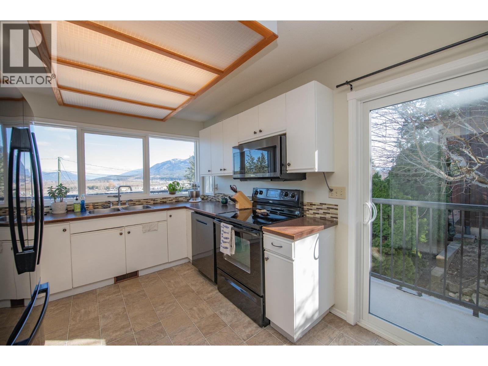 135 Birch Crescent, Enderby