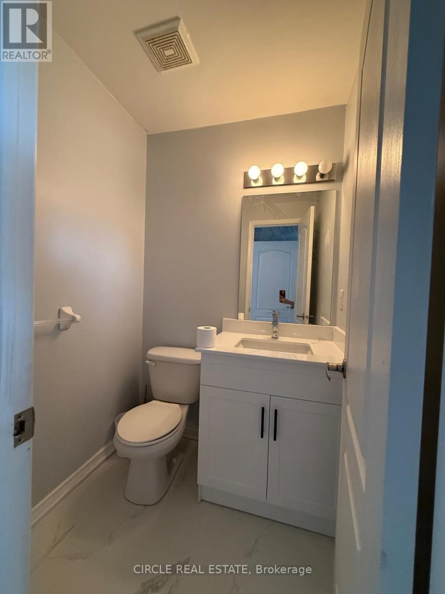 Photo 11 of 1531 Rankin Way, Innisfil ON