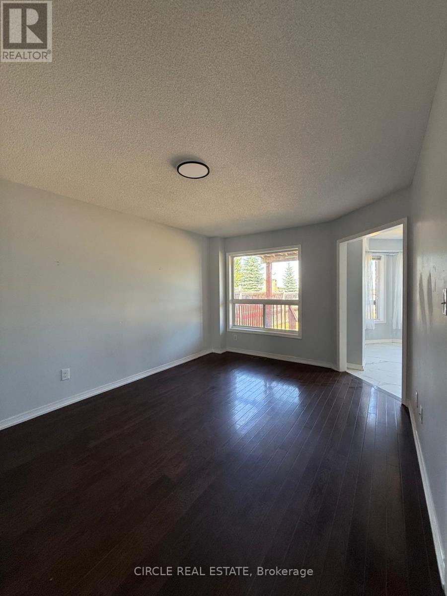 Photo 6 of 1531 Rankin Way, Innisfil ON
