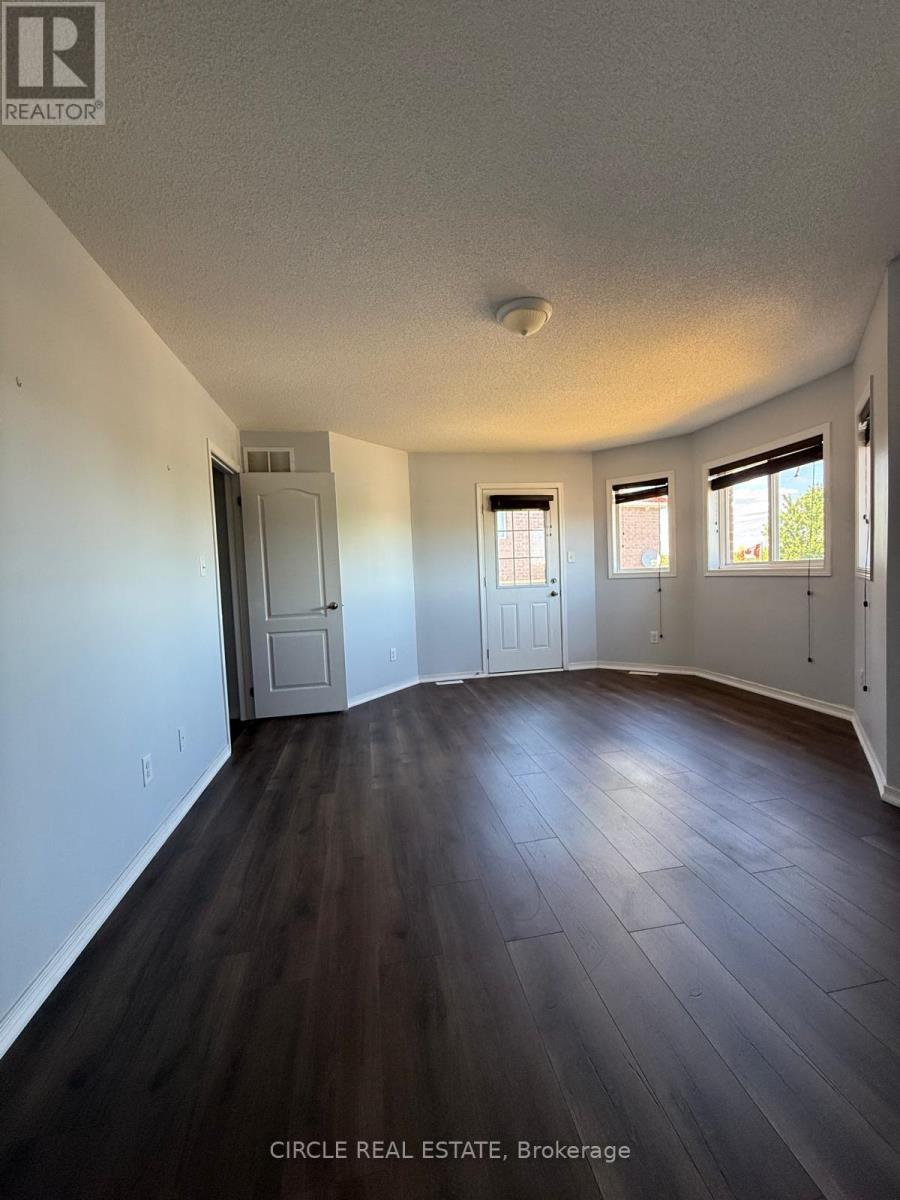 Photo 7 of 1531 Rankin Way, Innisfil ON