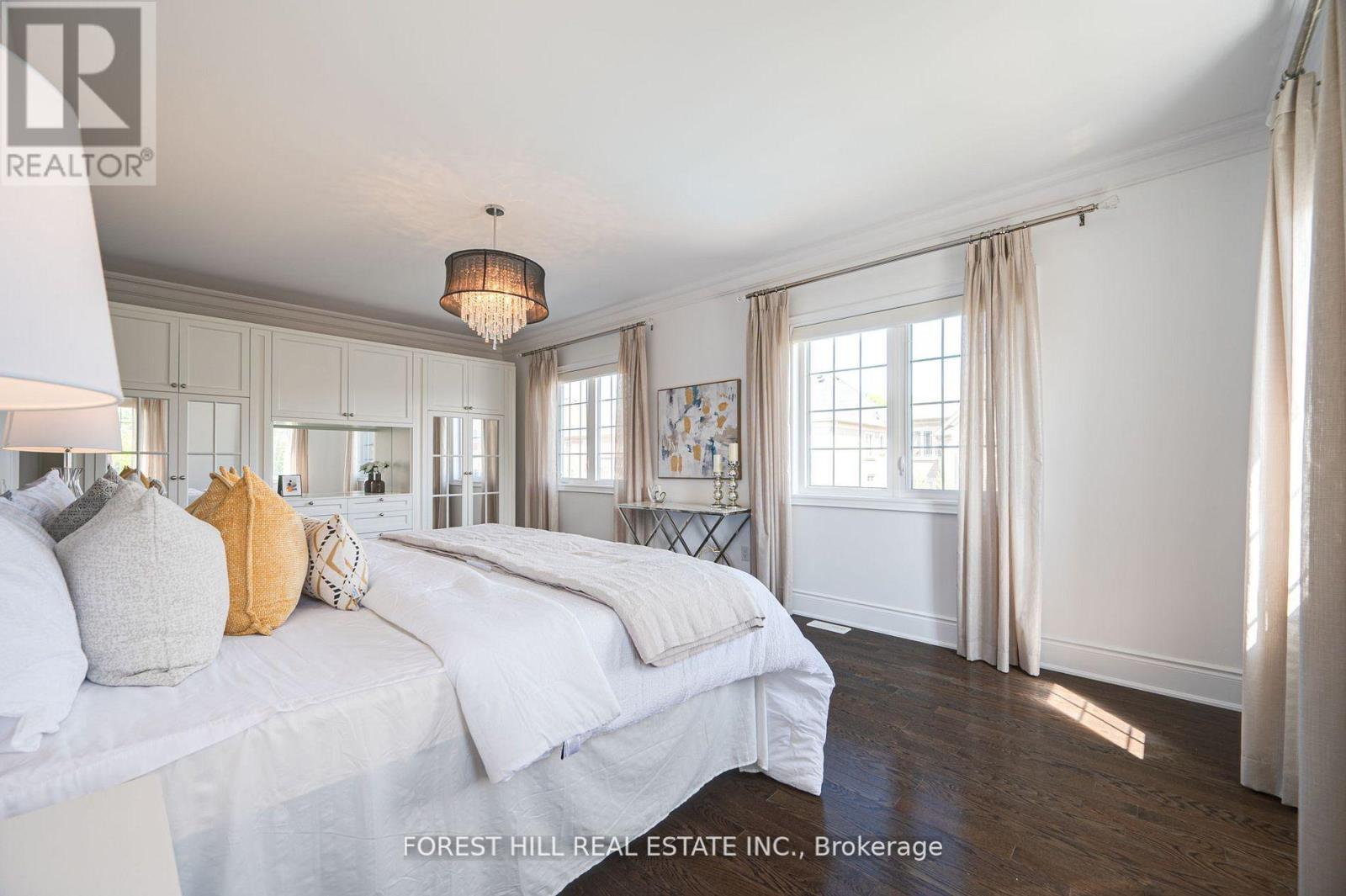 Photo 27 of 101 Glenheron Crescent, Vaughan ON