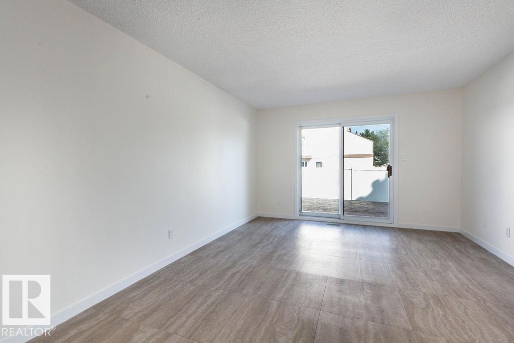 Photo 12 of 62 Lancaster Tc Nw Nw, Edmonton AB
