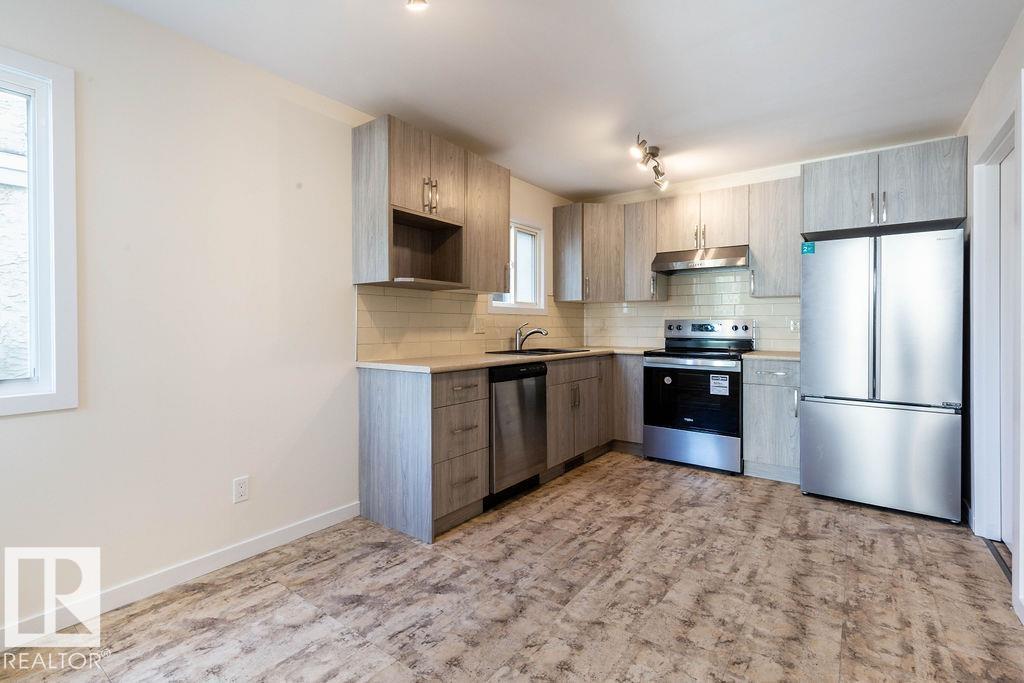 Photo 15 of 62 Lancaster Tc Nw Nw, Edmonton AB