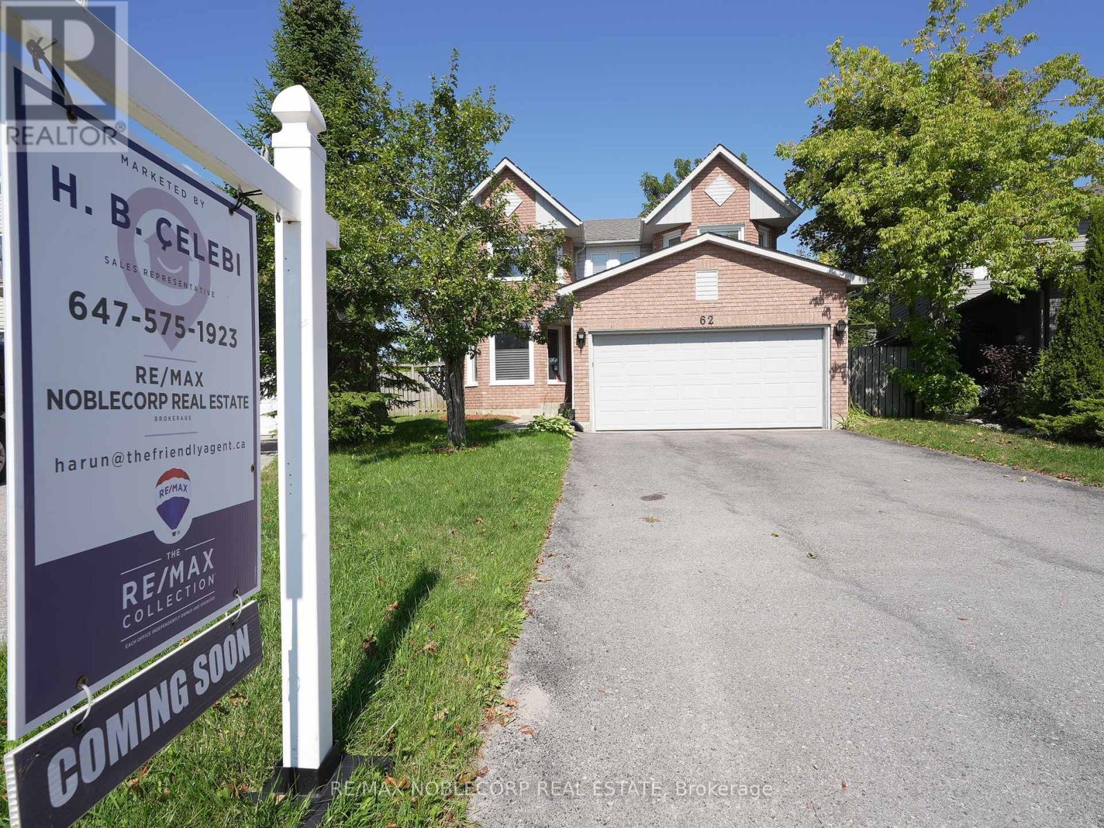 Photo 3 of 62 Oshaughnessy Crescent, Barrie ON