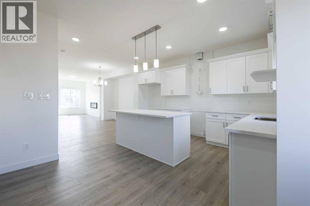 Photo 8 of 23 Appaloosa Way, Cochrane AB