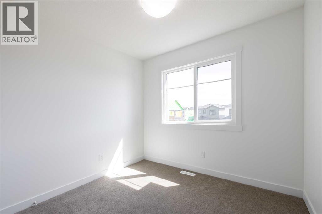 Photo 20 of 23 Appaloosa Way, Cochrane AB