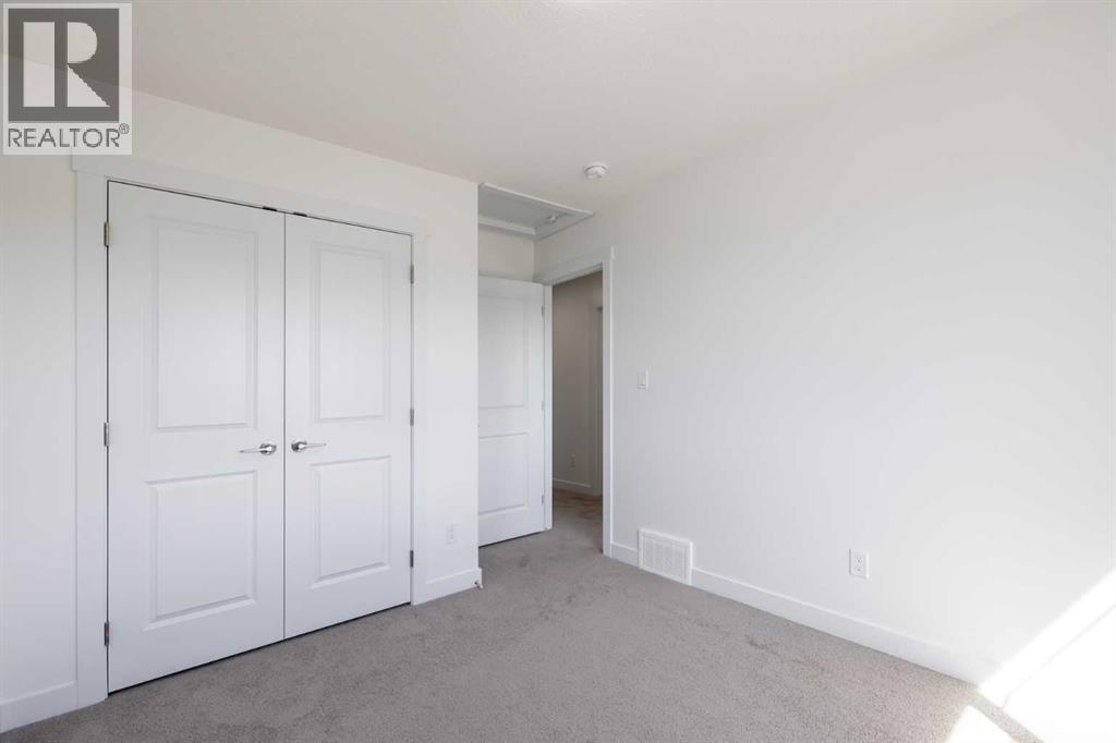 Photo 17 of 23 Appaloosa Way, Cochrane AB