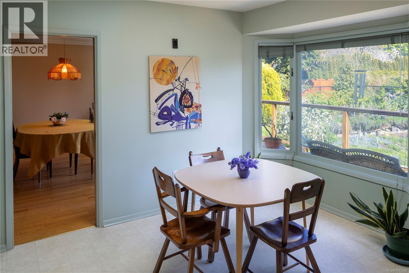 Photo 23 of 2650 Dorset Rd, Oak Bay BC