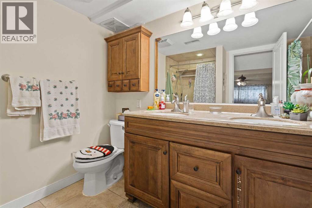 Photo 23 of 84 Fallswater Road Ne, Calgary AB