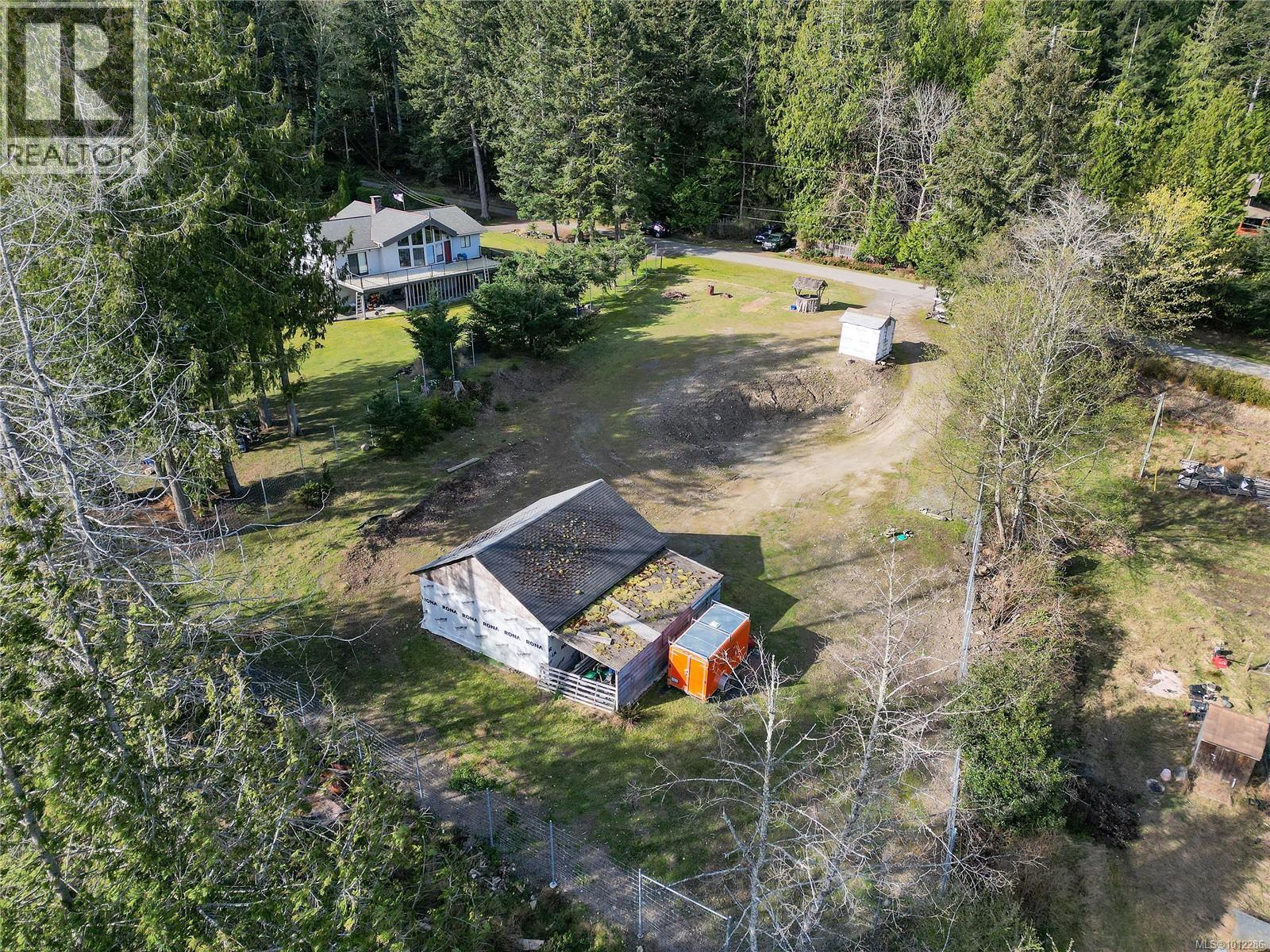  510 Whalen Road, Mayne Island