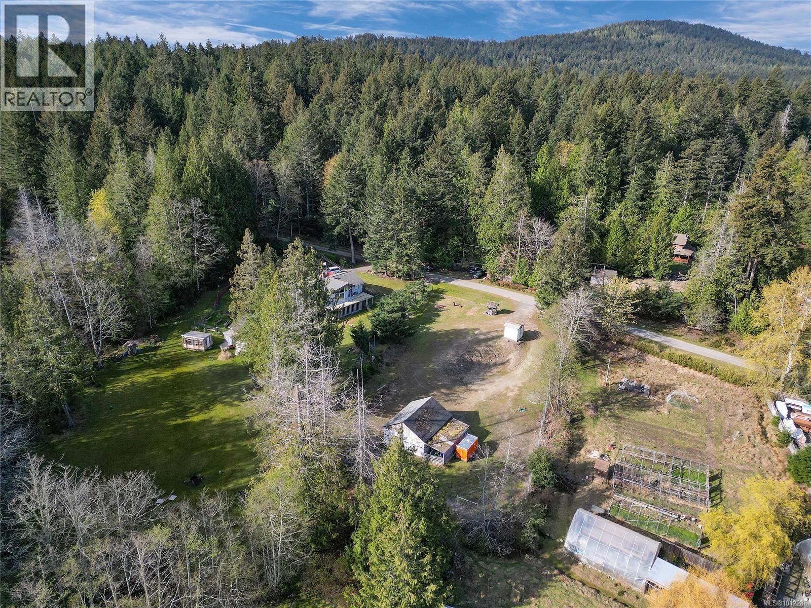 510 Whalen Road, Mayne Island
