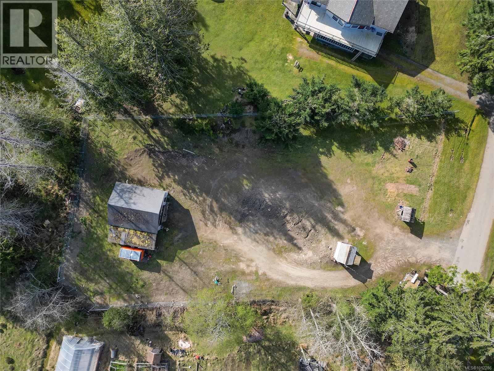  510 Whalen Road, Mayne Island