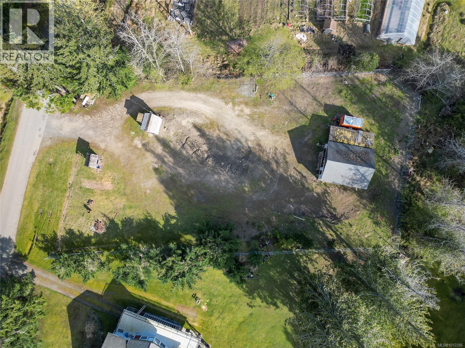  510 Whalen Road, Mayne Island