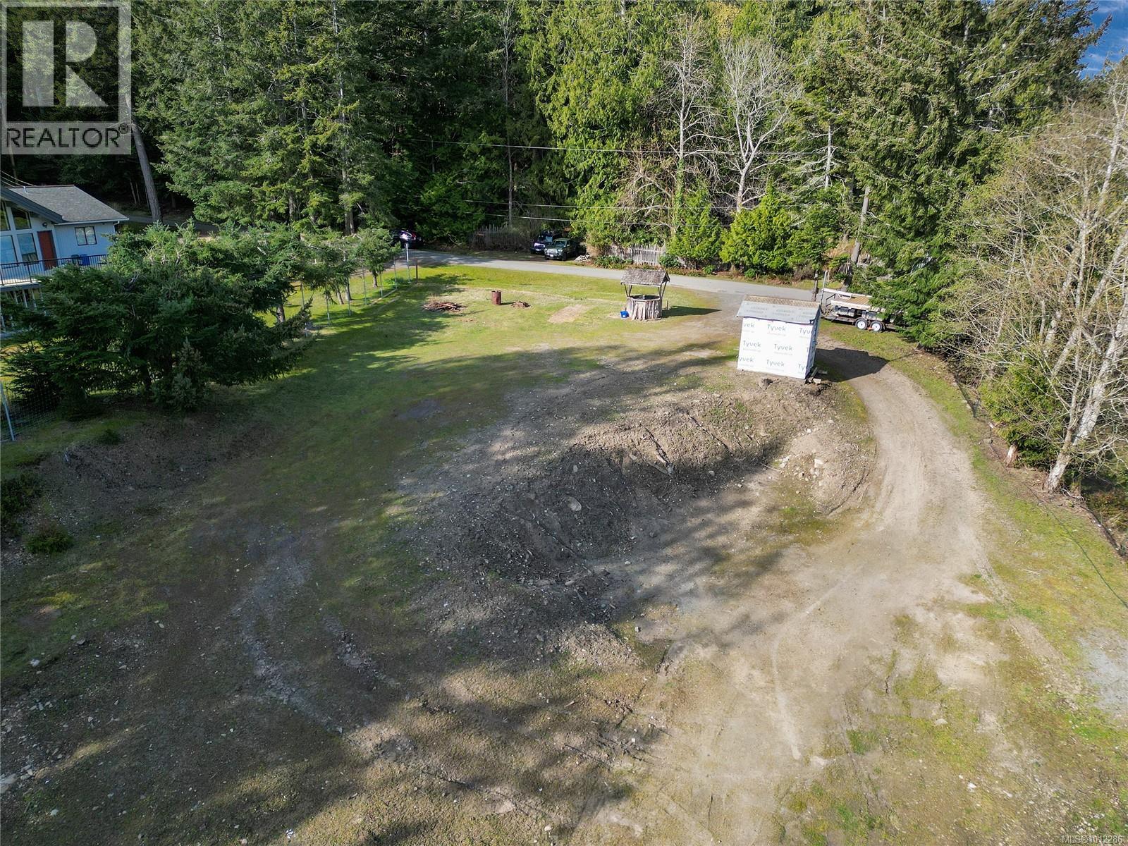  510 Whalen Road, Mayne Island