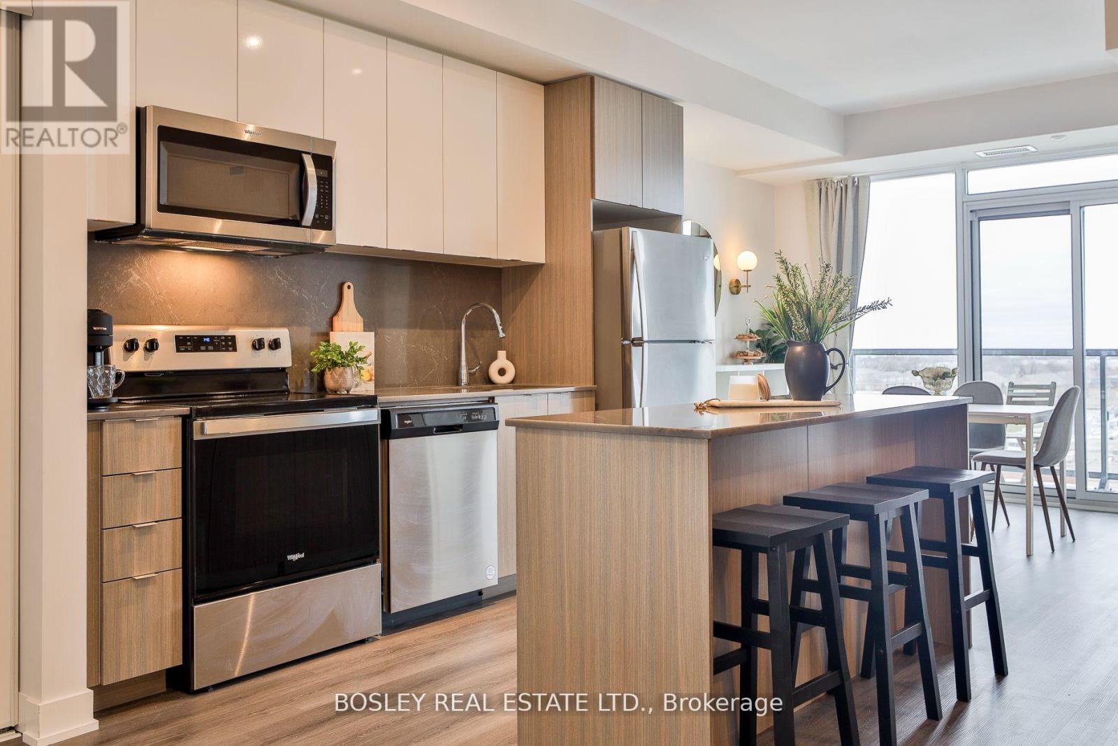 Photo 11 of 612 859 The Queensway, Toronto ON