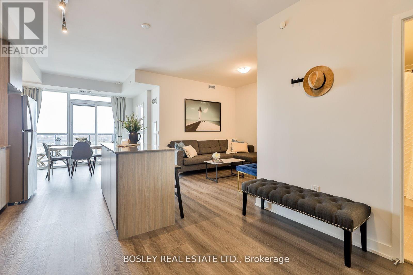 Photo 6 of 612 859 The Queensway, Toronto ON