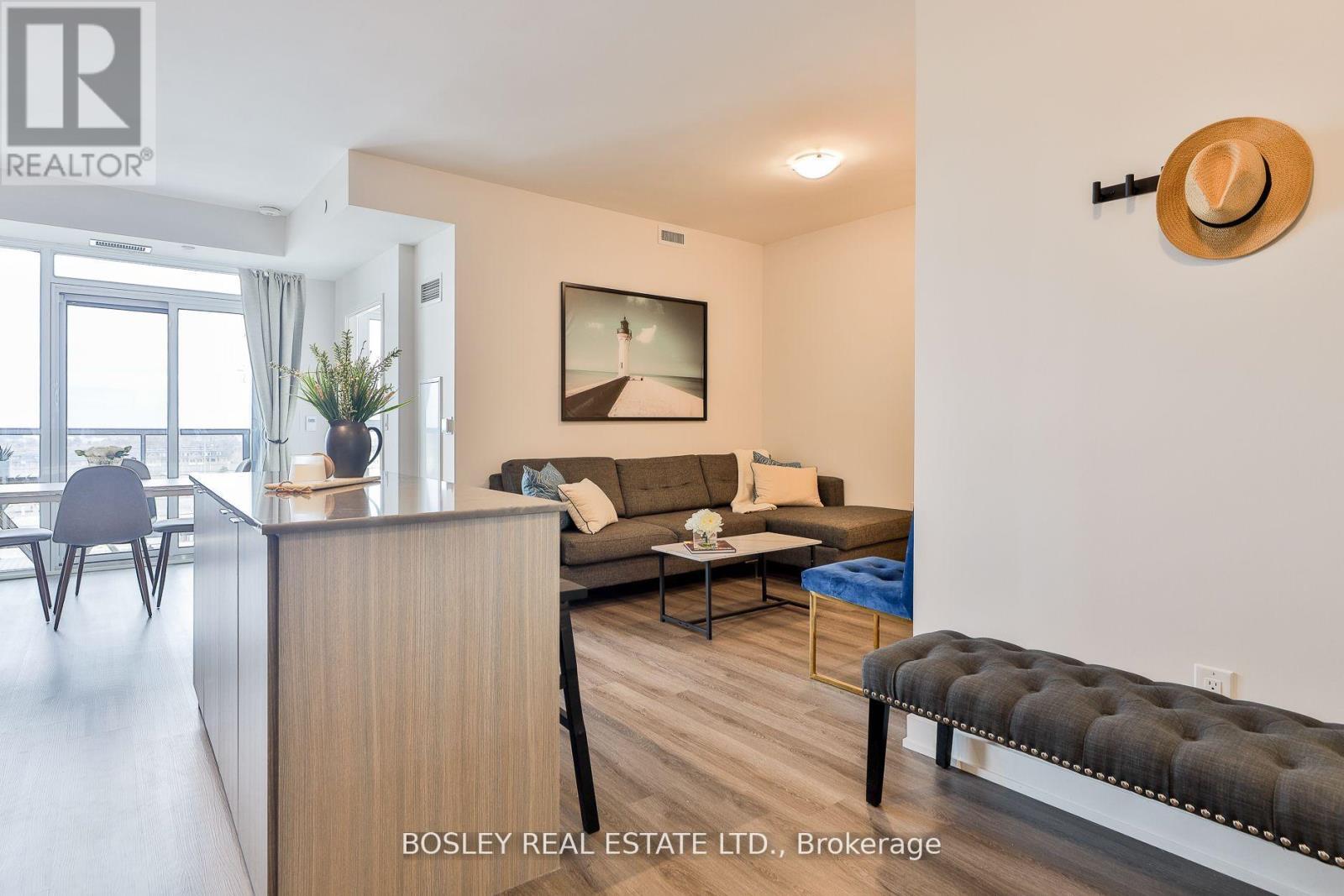Photo 9 of 612 859 The Queensway, Toronto ON