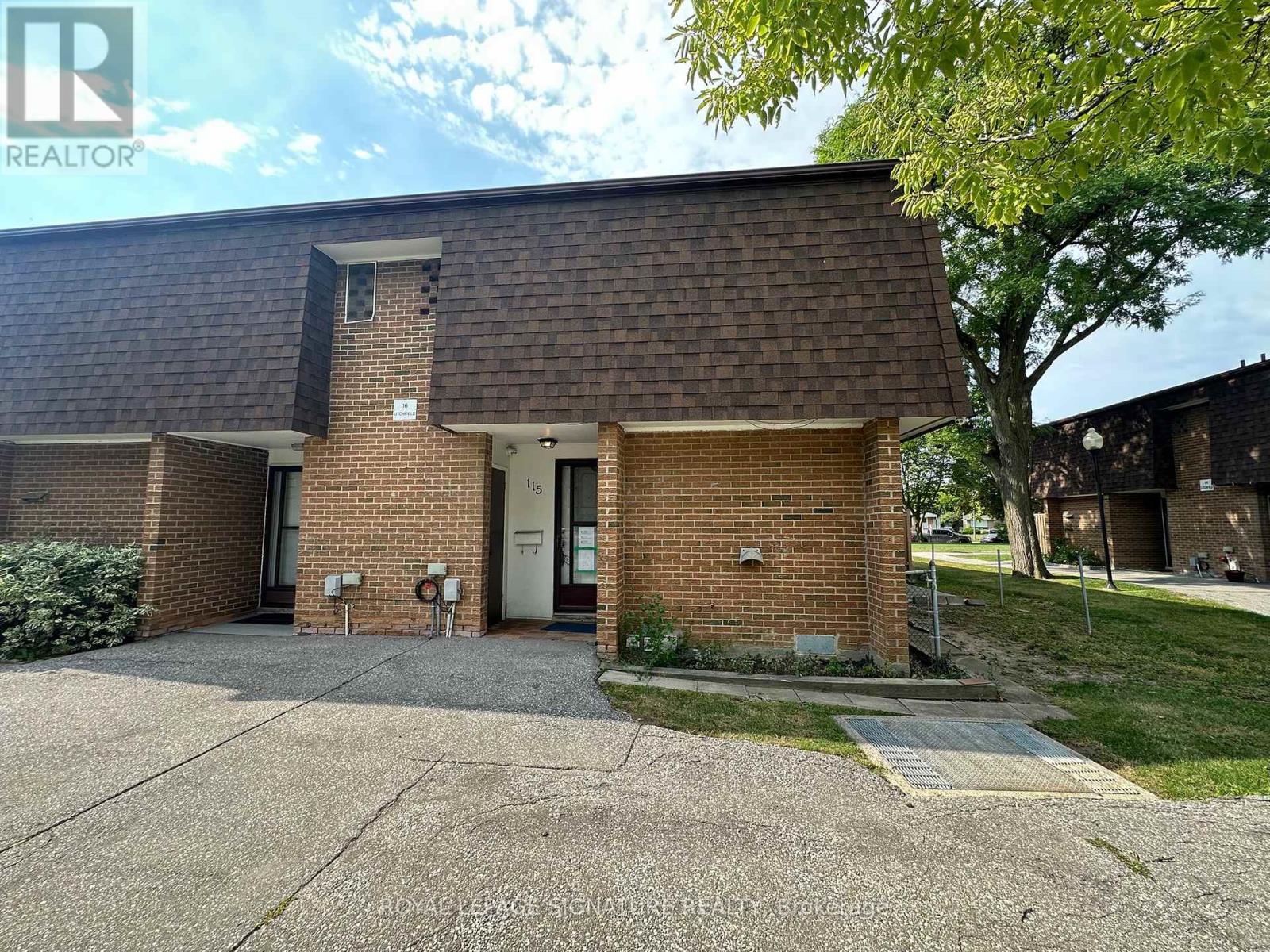 Photo 22 of 115 16 Litchfield Court, Toronto ON