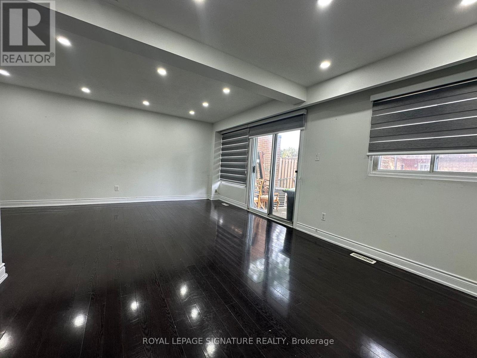 Photo 6 of 115 16 Litchfield Court, Toronto ON