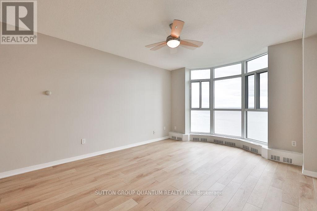 Photo 13 of 1605 5250 Lakeshore Road, Burlington ON