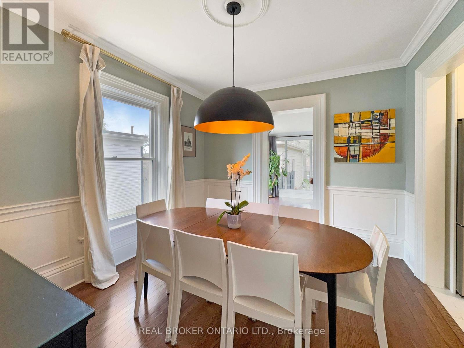 Photo 8 of 5 Hawarden Avenue, Brantford ON