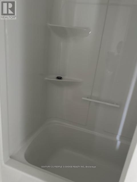 Photo 13 of 54 Lymburner Street, Pelham ON