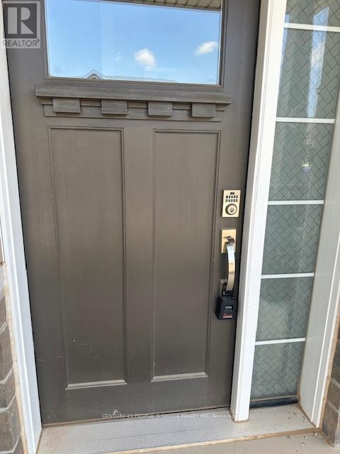 Photo 2 of 54 Lymburner Street, Pelham ON