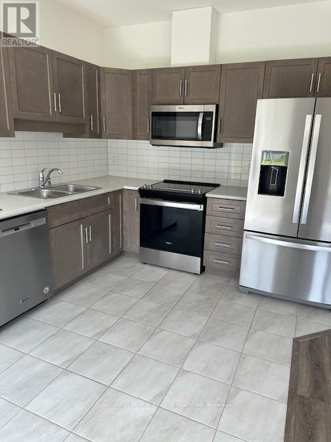 Photo 4 of 54 Lymburner Street, Pelham ON