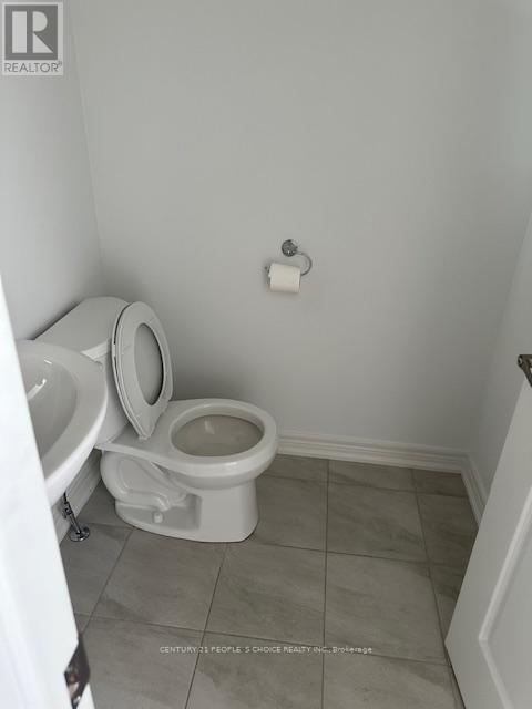 Photo 7 of 54 Lymburner Street, Pelham ON