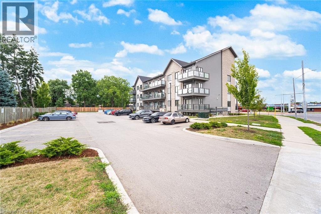 Photo 31 of 721 Franklin Boulevard Unit 305, Cambridge ON