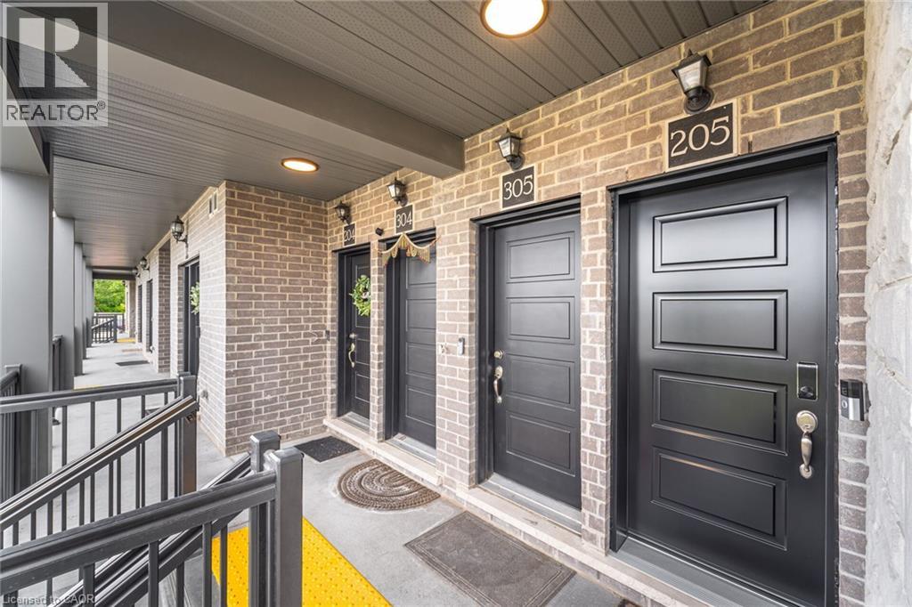 Photo 4 of 721 Franklin Boulevard Unit 305, Cambridge ON