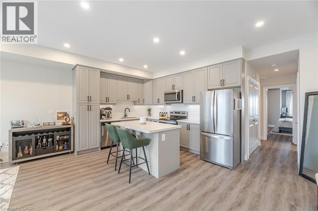 Photo 7 of 721 Franklin Boulevard Unit 305, Cambridge ON