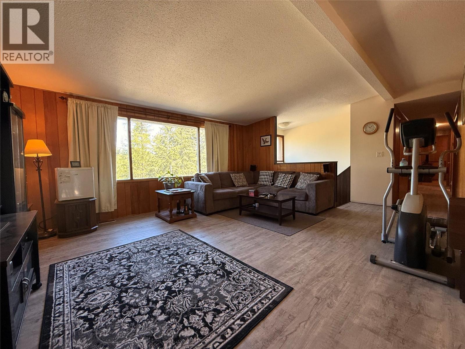 785 Silver Creek Road - 5