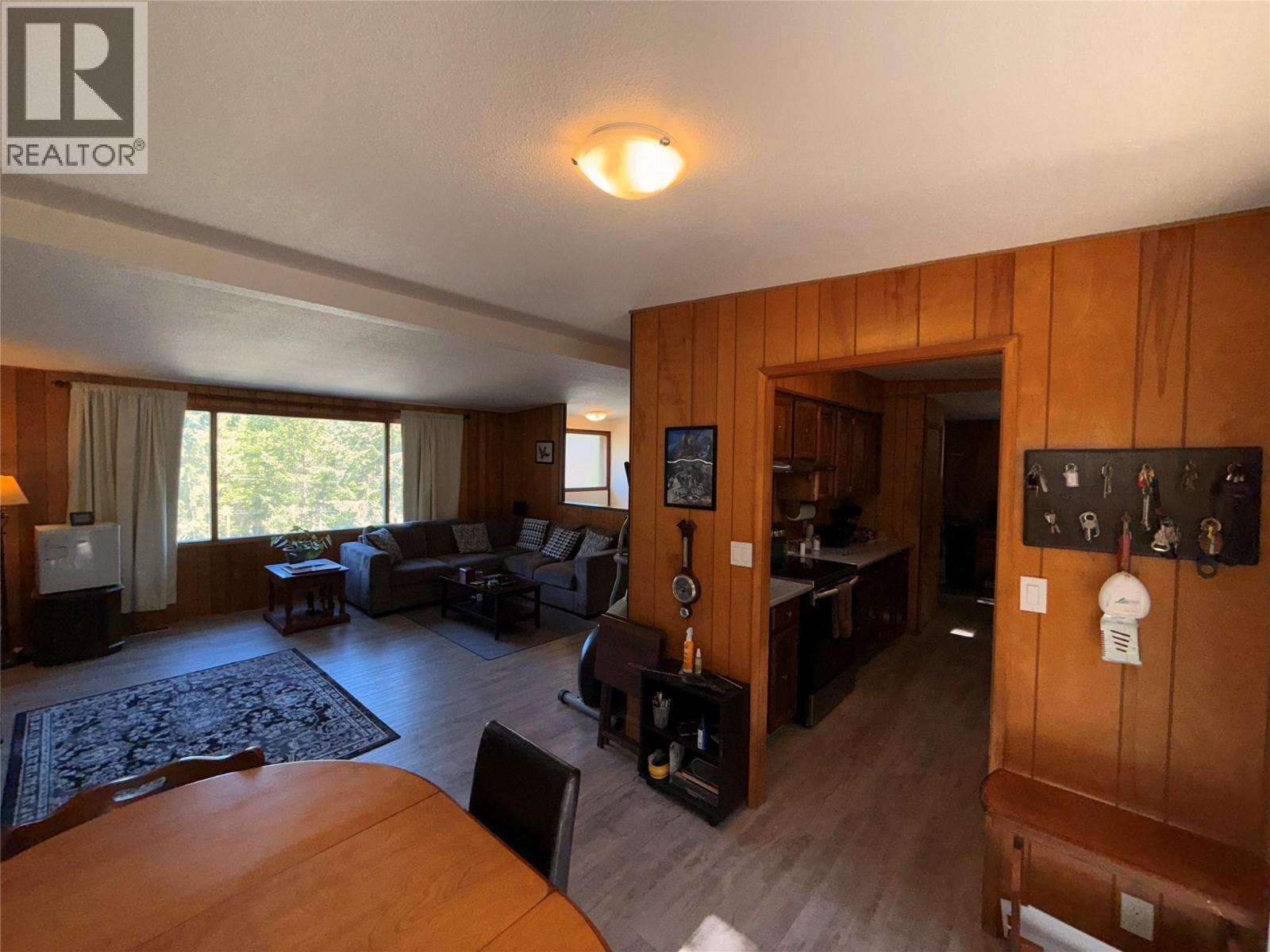 785 Silver Creek Road, Cranbrook