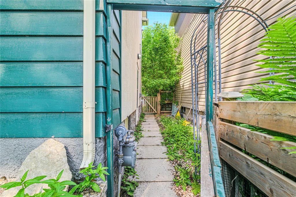 Photo 14 of 132 Arlington Street, Winnipeg MB