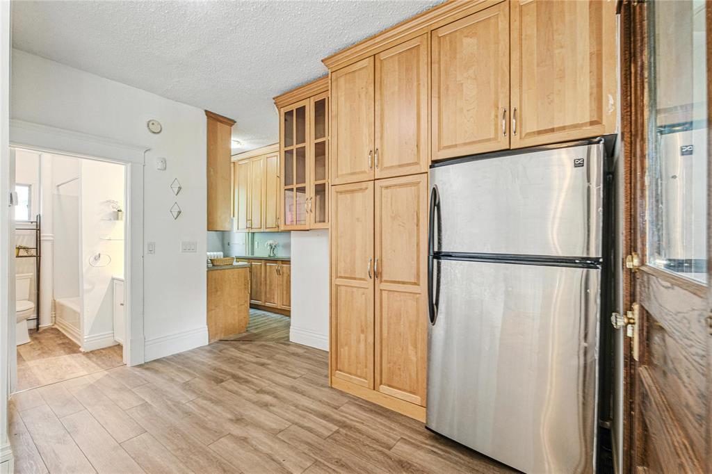Photo 8 of 132 Arlington Street, Winnipeg MB