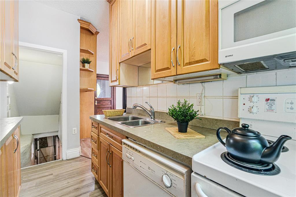 Photo 10 of 132 Arlington Street, Winnipeg MB