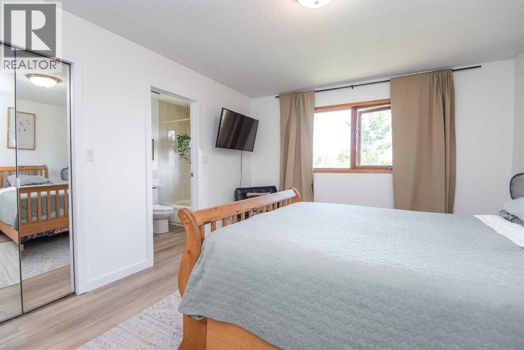 Photo 24 of 21 Gilbert Crescent, Red Deer AB