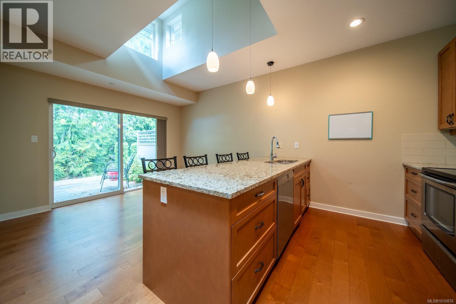 Photo 5 of 5 500 Corfield St, Parksville BC
