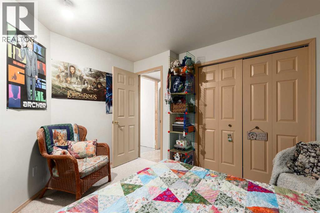 Photo 33 of 2219 Westmount Road Nw, Calgary AB