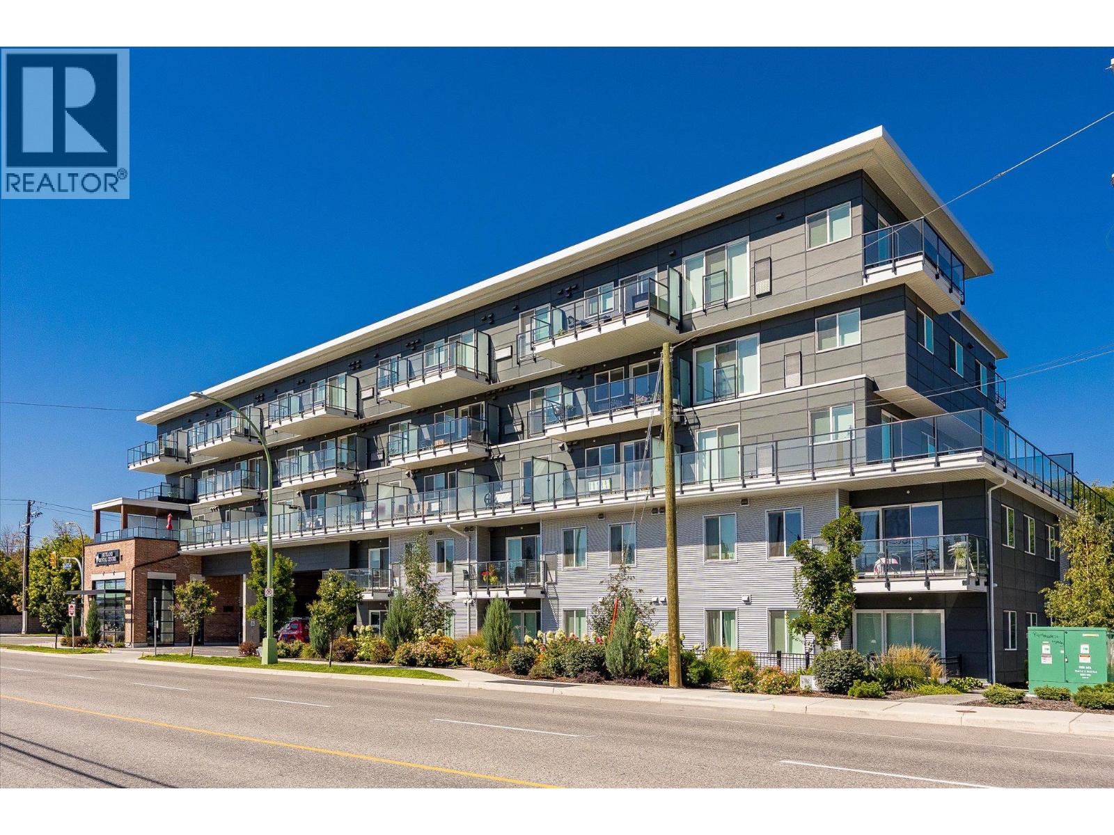 615 Rutland Road, Kelowna - Exteriors - Full Complex View - Photo 6