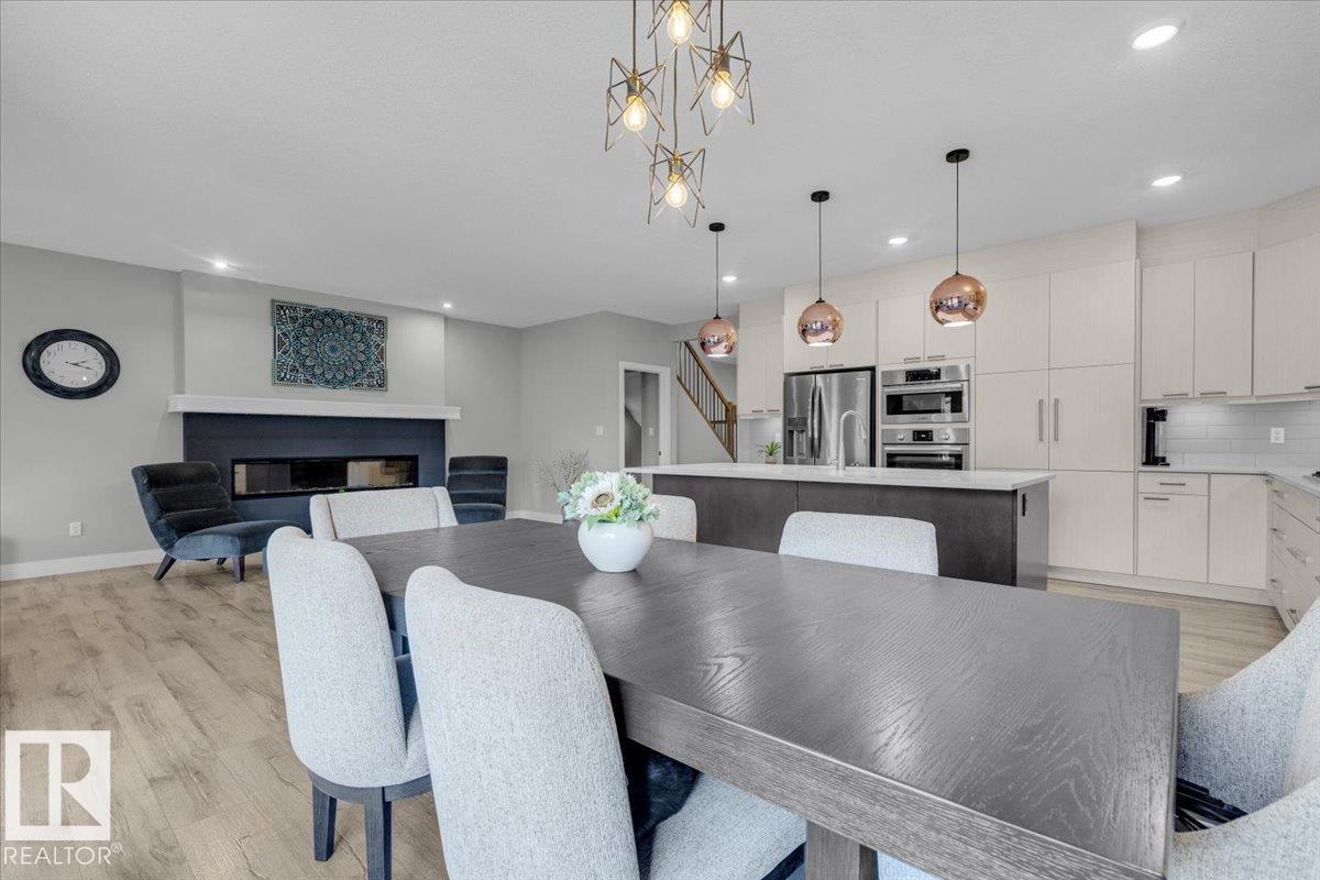 Photo 16 of 3557 Keswick Bv Sw, Edmonton AB