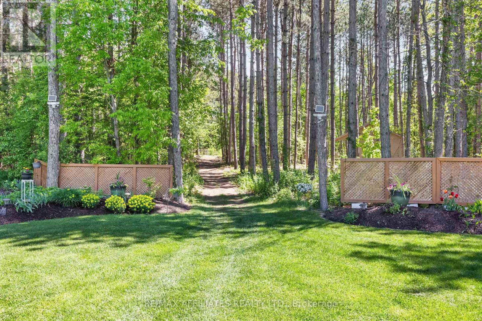 Photo 28 of 141 Pine Ridge Drive, Beckwith ON
