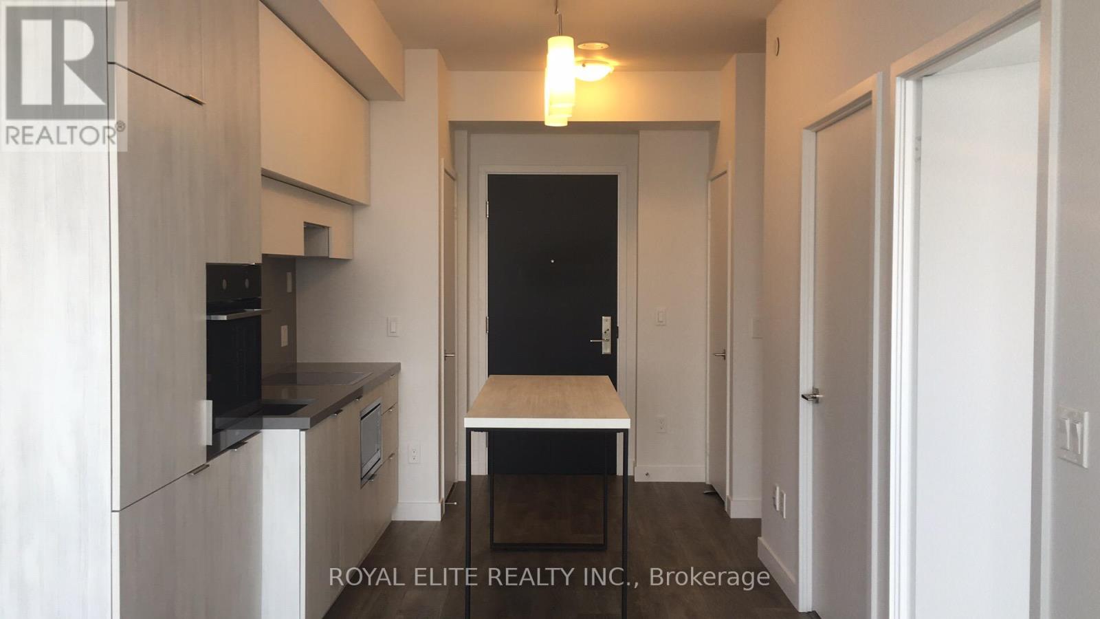 Photo 17 of 5409 8 Eglinton Avenue E, Toronto ON