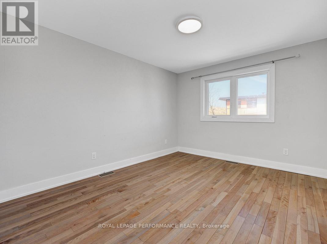 Photo 19 of 68 Prince Albert Street, Ottawa ON